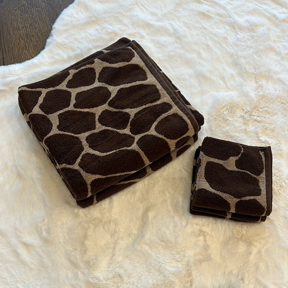 Divatex Towel Set, Brown Animal print.  100% Cotton Quick Dry Quality